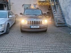 Silber Gebraucht 2005 Jeep Grand Cherokee SUV | 9.400 € (Etwas zu teuer)