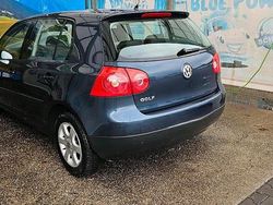 Blau Gebraucht 2005 VW Golf V Limousine | 1.800 € (Fairer Preis)