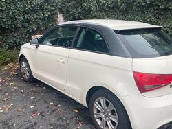Weiß Gebraucht 2010 Audi A1 Kleinwagen | 6.500 € (Etwas zu teuer)