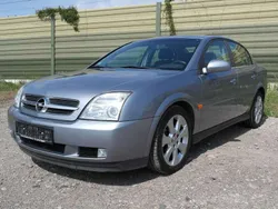 Grau Gebraucht 2003 Opel Vectra Limousine | 1.799 € (Guter Preis)