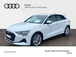 Gletscherweiß metallic Gebraucht 2024 Audi A3 Sportback Advanced Kombi | 31.830 € (Fairer Preis)