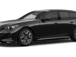 Schwarz Neu 2025 BMW 520 Comfort Edition Kombi | 88.450 €