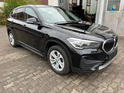 Schwarz Gebraucht 2020 BMW X1 Advantage SUV | 15.480 € (Fairer Preis)
