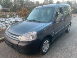 Grau Gebraucht 2007 Citroën Berlingo Van / Kleinbus | 1.999 €