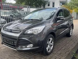 Grau Gebraucht 2016 Ford Kuga SYNC Edition SUV | 8.450 € (Superpreis)
