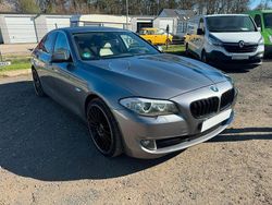 Grau Gebraucht 2011 BMW 520 Efficient Dynamics Limousine | 10.800 € (Guter Preis)