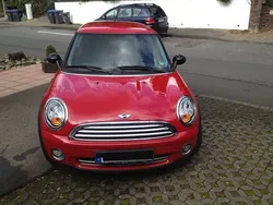 Rot Gebraucht 2007 Mini ONE Kleinwagen | 7.200 €