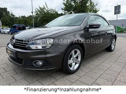 Schwarz Gebraucht 2011 VW Eos Cabrio | 6.990 € (Fairer Preis)
