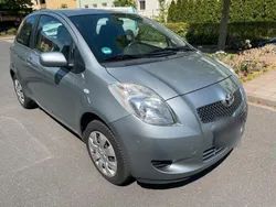 Silber Gebraucht 2006 Toyota Yaris Sol Kleinwagen | 3.500 € (Teuer)