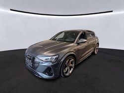 Daytonagrau perleffekt Gebraucht 2022 Audi e-tron Ambiente SUV | 43.550 € (Guter Preis)