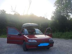 Rot Gebraucht 1996 Peugeot 306 Limousine | 1.669 €