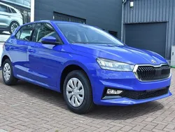 Energyblau Neu 2025 Skoda Fabia Essence Limousine | 17.500 € (Guter Preis)