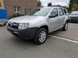 Grau Gebraucht 2013 Dacia Duster Ice SUV | 5.999 € (Etwas zu teuer)