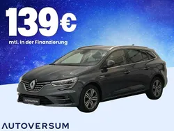 Grau Gebraucht 2021 Renault Mégane IV Intens Limousine | 17.985 € (Fairer Preis)