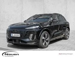 Mythosschwarz metallic Gebraucht 2024 Audi Q6 e-tron S-Line SUV | 74.990 €