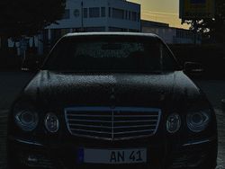 Schwarz Gebraucht 2006 Mercedes 320 Limousine | 2.000 € (Guter Preis)