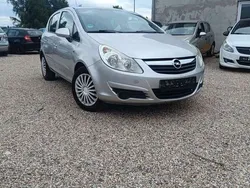Silber Gebraucht 2008 Opel Corsa Edition Kleinwagen | 2.300 € (Fairer Preis)