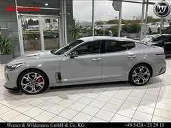 Grau Gebraucht 2018 Kia Stinger 3 Limousine | 32.000 € (Guter Preis)