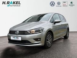 Silber Gebraucht 2016 VW Golf VII Allstar Limousine | 13.450 € (Teuer)