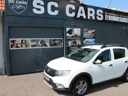 Weiß Gebraucht 2017 Dacia Sandero Prestige Kleinwagen | 11.500 € (Etwas zu teuer)