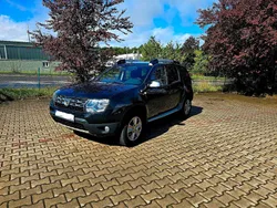 Schwarz Gebraucht 2015 Dacia Duster SUV | 8.500 € (Teuer)