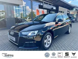 Brilliantschwarz Gebraucht 2018 Audi A4 Kombi | 17.498 € (Fairer Preis)