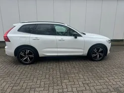 Weiß Gebraucht 2019 Volvo XC60 R-Design SUV | 22.750 € (Fairer Preis)