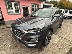 Grau Gebraucht 2019 Hyundai Tucson Premium SUV | 19.490 € (Fairer Preis)