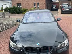 Schwarz Gebraucht 2006 BMW 330 Coupé | 5.900 € (Fairer Preis)