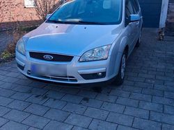 Silber Gebraucht 2007 Ford Focus Style Kombi | 2.850 € (Fairer Preis)