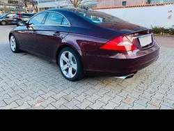 Rot Gebraucht 2009 Mercedes CLS350 Coupé | 10.000 € (Etwas zu teuer)