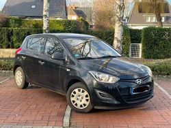 Schwarz Gebraucht 2014 Hyundai i20 Kleinwagen | 5.499 € (Superpreis)