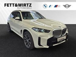 Alpinweiss Gebraucht 2025 BMW X5 M Sport SUV | 82.808 € (Superpreis)