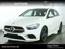 Polarweiß Gebraucht 2019 Mercedes B200 AMG Van / Kleinbus | 25.500 € (Fairer Preis)