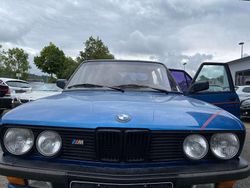 Blaumetallic Gebraucht 1981 BMW 528 Limousine | 13.900 €