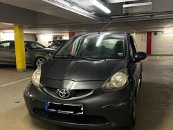 Andere farben Gebraucht 2009 Toyota Aygo Kleinwagen | 2.299 € (Fairer Preis)