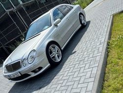 Silber Gebraucht 2005 Mercedes E55 AMG AMG Limousine | 20.000 € (Teuer)