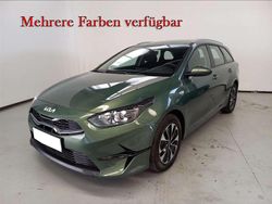 Exg experience green metallic Neu 2025 Kia Ceed Sportswagon Kombi | 21.990 € (Superpreis)