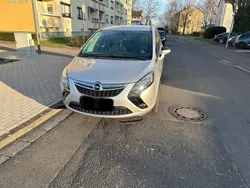 Silber Gebraucht 2015 Opel Zafira Tourer Van / Kleinbus | 6.700 € (Superpreis)
