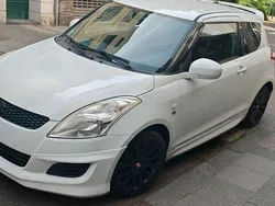 Weiß Gebraucht 2013 Suzuki Swift Kleinwagen | 6.660 € (Fairer Preis)