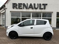 Weiß Gebraucht 2012 Chevrolet Spark LT Kleinwagen | 3.499 € (Etwas zu teuer)