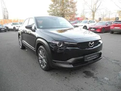 Jet black Gebraucht 2023 Mazda MX30 Makoto SUV | 26.990 € (Fairer Preis)
