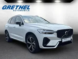 Weiss Gebraucht 2022 Volvo XC60 R-Design SUV | 44.590 € (Fairer Preis)