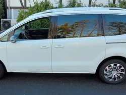 Weiß Gebraucht 2016 Seat Alhambra CONNECT Van / Kleinbus | 21.950 € (Fairer Preis)
