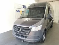Grau Gebraucht 2023 Mercedes Sprinter Van | 45.220 €