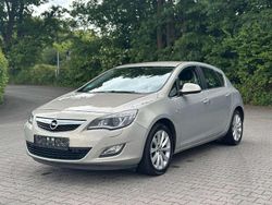 Beige Gebraucht 2010 Opel Astra Cosmo Limousine | 5.300 € (Fairer Preis)