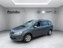 Grau Gebraucht 2021 VW Sharan Comfortline Van / Kleinbus | 32.990 € (Fairer Preis)