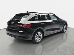 Mythosschwarz metallic Gebraucht 2023 Audi A3 Sportback Limousine | 23.890 € (Guter Preis)