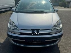 Silber Gebraucht 2007 Peugeot 807 Van / Kleinbus | 2.800 €