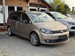 Beige Gebraucht 2012 VW Touran Match Van / Kleinbus | 10.880 € (Fairer Preis)